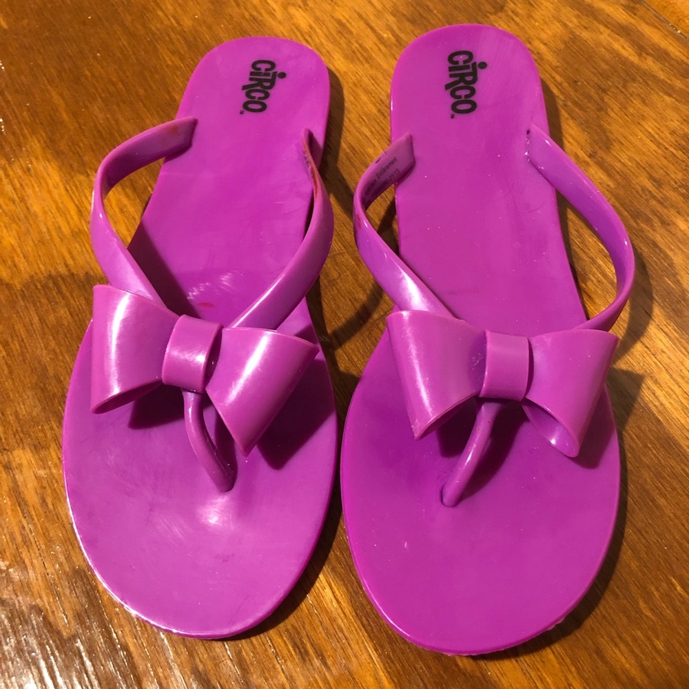 Flip flops
